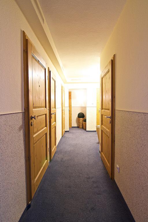 Hotel Schoenfeld BRE Exterior photo
