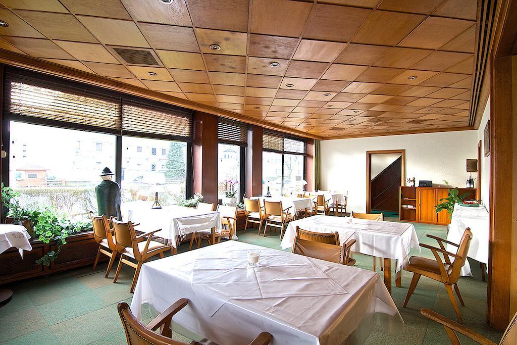 Hotel Schoenfeld BRE Exterior photo
